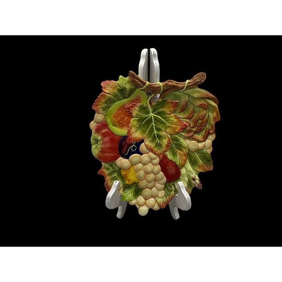 Fitz and Floyd Classic Leaf Shaped Fruit Pattern Plate with Hanging Wire Vintage - Picture 2 of 16